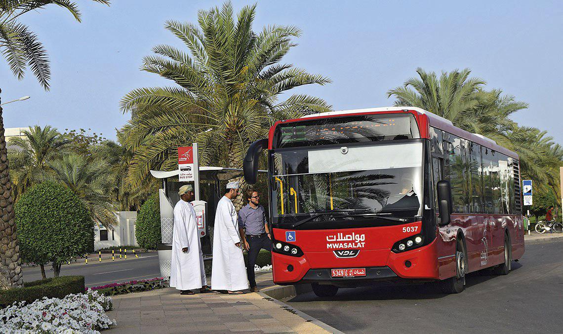 اتوبوس در عمان