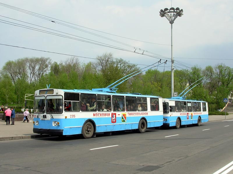 اتوبوس برقی روسیه