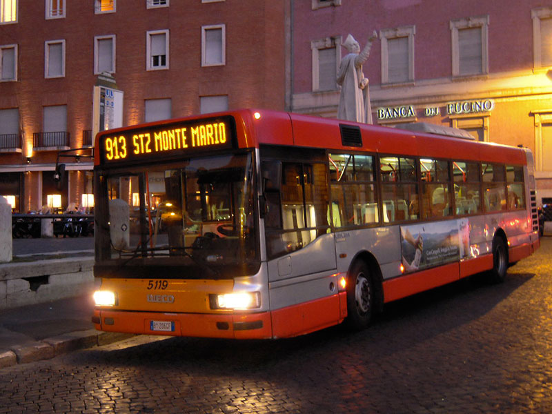 اتوبوس های شبانه رم