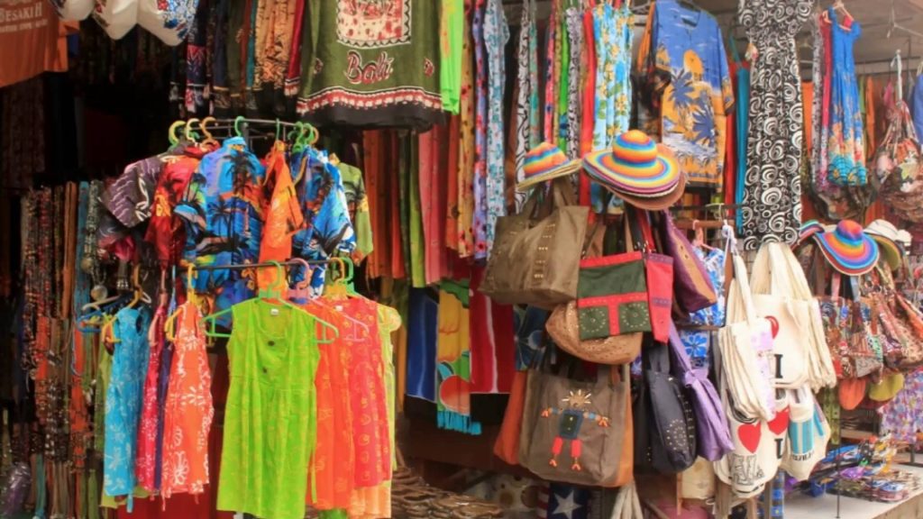 بازار هنری بالی