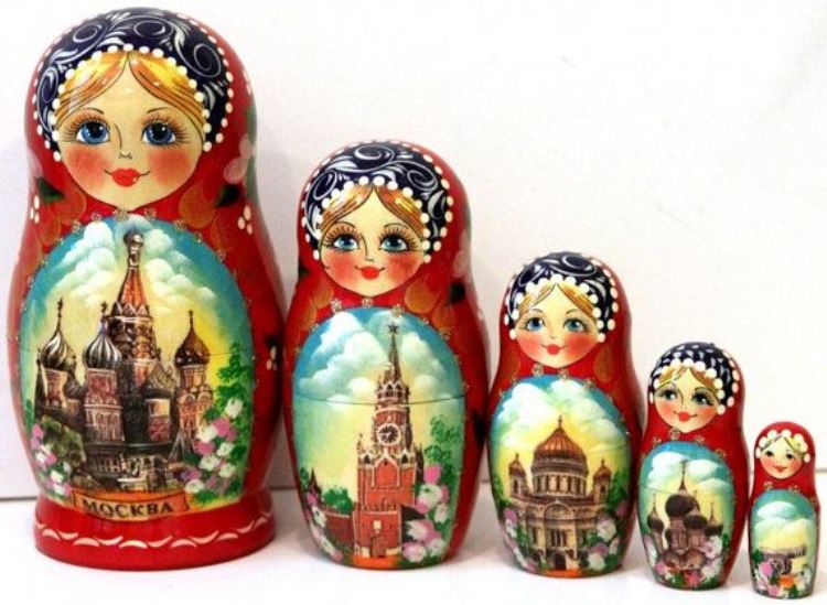 عروسک ماتروشکا روسیه