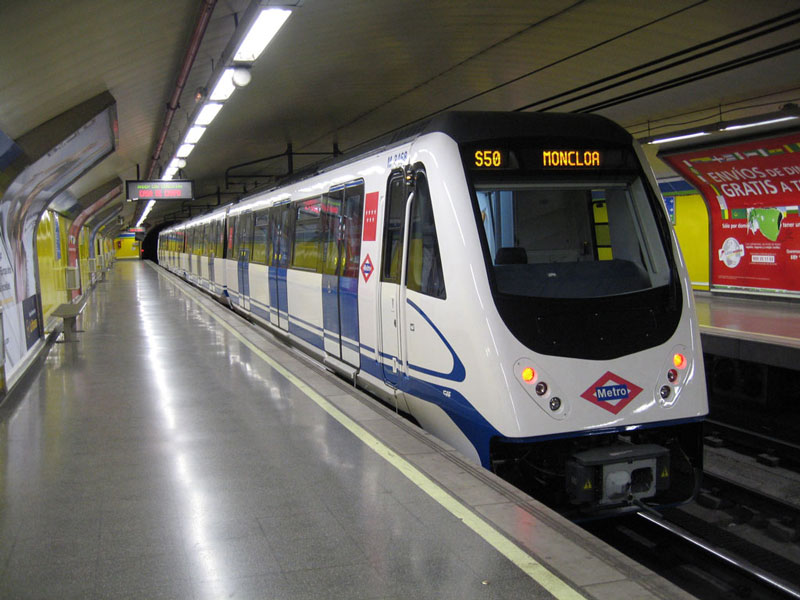 مترو بارسلونا
