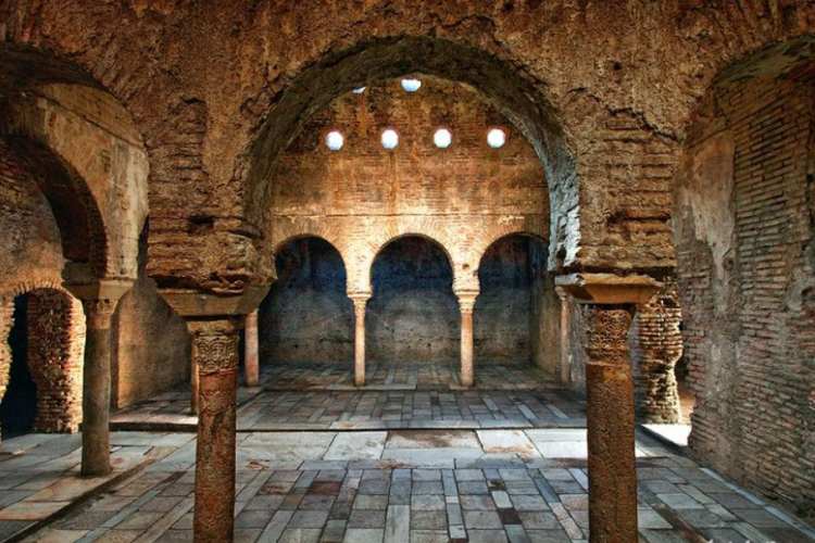 حمام باستانی گرانادا