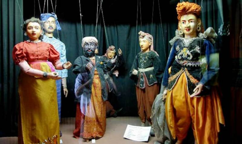 موزه هنر عروسکی کلمبو