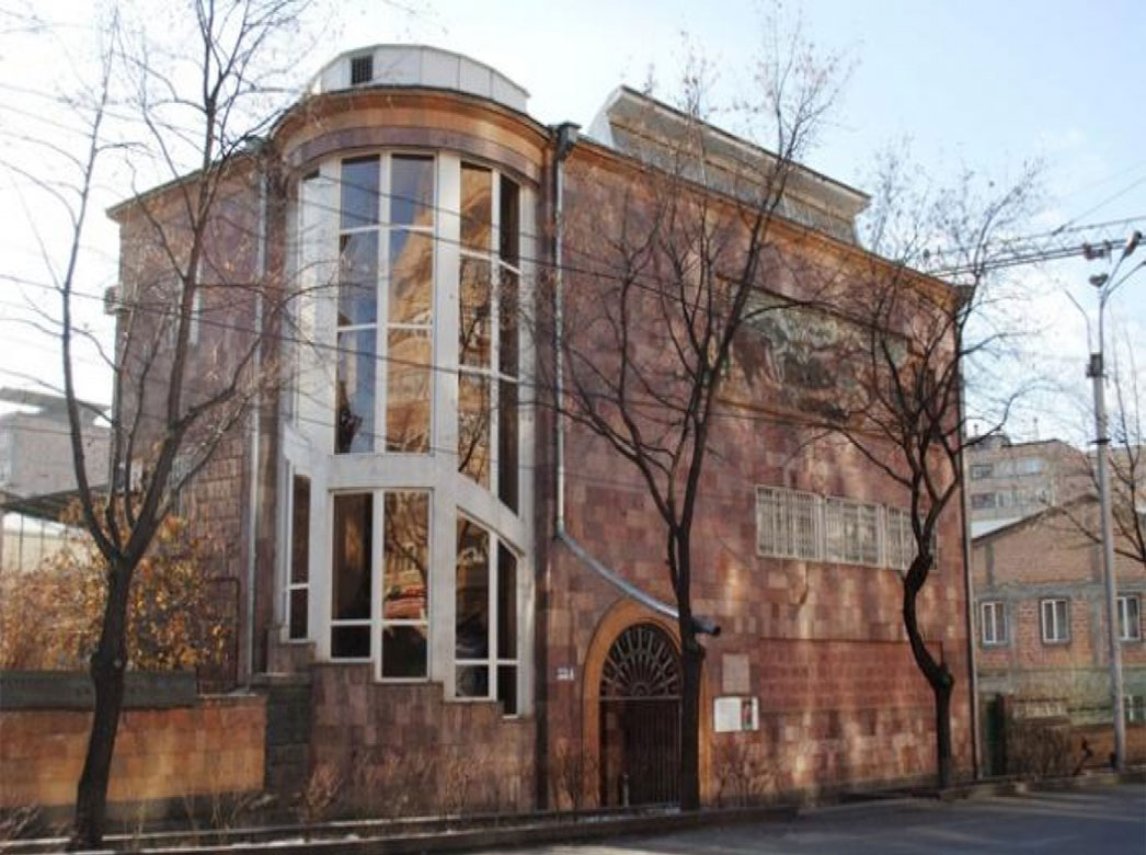 موزه مارتیروس ساریان ایروان