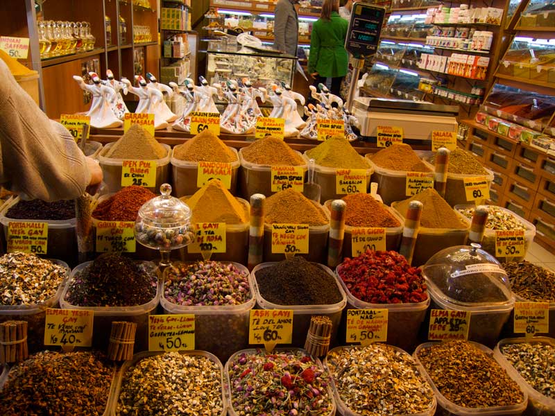 بازار ادویه استانبول ترکیه