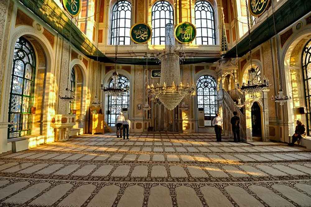  مسجد اورتاکوی در استانبول