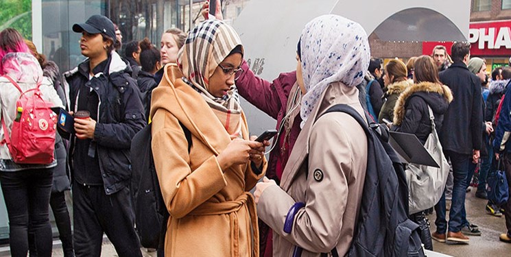 منع حجاب در کانادا